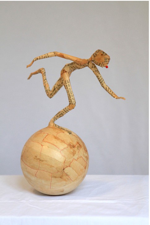 Il court, il court, culbuto -ht : 40 cm